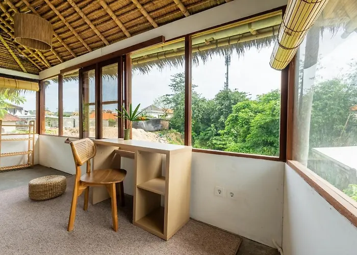 Surfer House - Traditionnal Joglo Villa